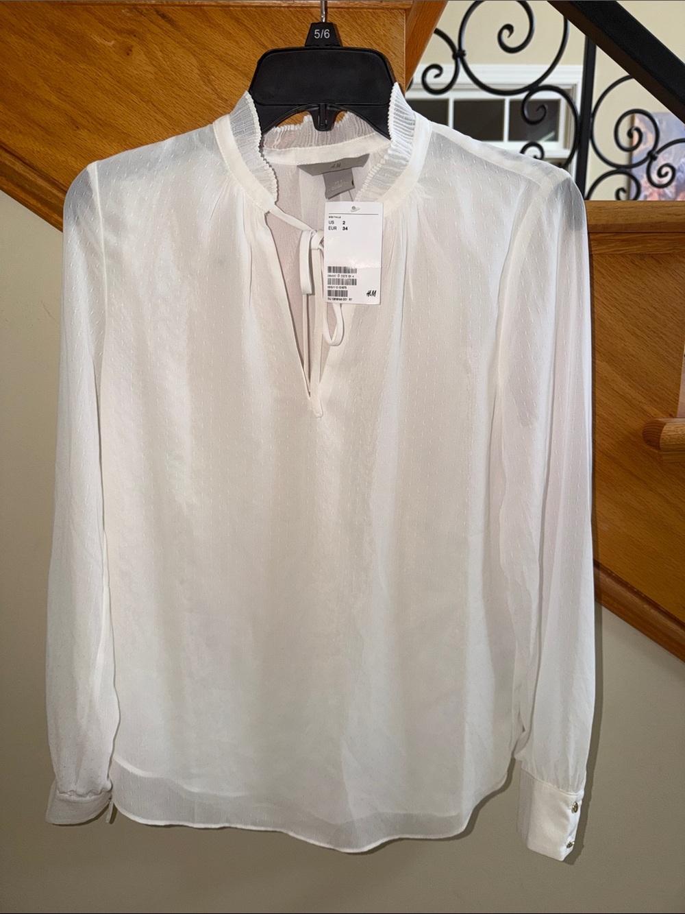 H&M White Tie-Front Ruffled Collar Blouse Size 2 New With Tag